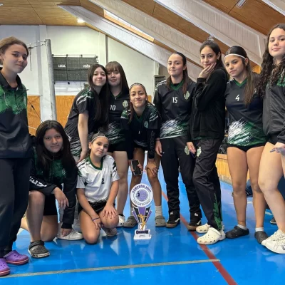 Boxing Club ganó el Sub14 de Voley en Puerto Natales