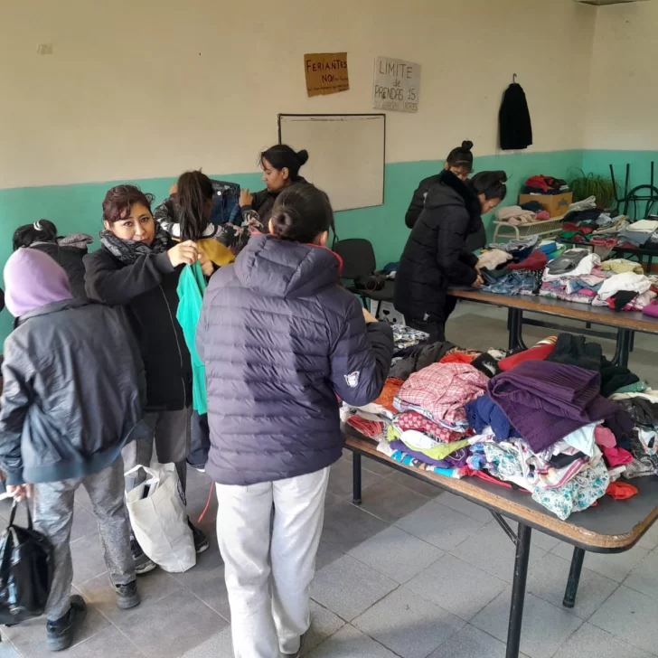 Comederos y merenderos sociales se unen en una campaña “contra el frío”