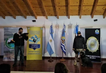 “Negrita”, una perra policía de Santa Cruz, se retiró tras 8 años de servicio: “Misión cumplida” “Negrita”, una perra policía de Santa Cruz, se retiró tras 8 años de servicio: “Misión cumplida”