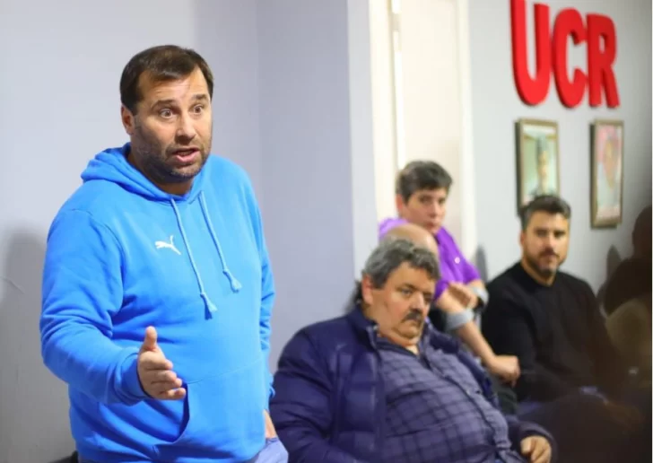 Dirigentes de peso en otro encuentro de la UCR de Santa Cruz