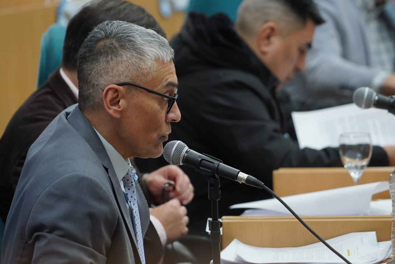  El proyecto fue presentado por el bloque de la oposición. En la foto, Eloy Echazú de Unión por la Patria. (Foto: José Silva/La Opinión Austral).