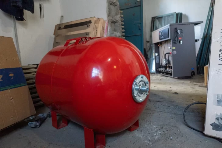  Tanque Hidroneumatico