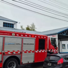Pérdida de gas en la Escuela Especial N°6 de Río Gallegos: evacuaron el edificio y hay docentes hospitalizados