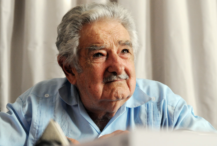 El día que “Pepe” Mujica habló en Radio LU12: “Nuestra humanidad necesita cada vez más tomar decisiones globales”