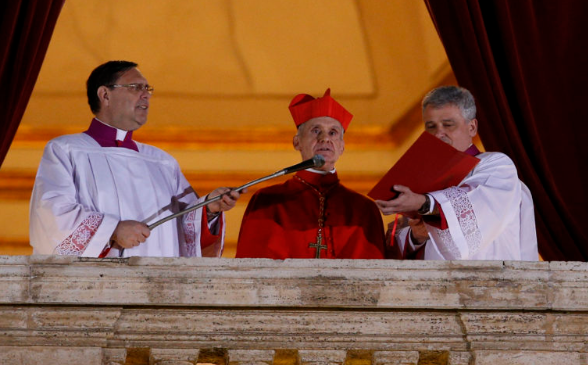  El cardenal Jean-Louis Tauran fue el encargado de anunciar las palabras “Habemus papam!” en la elección del papa Francisco.