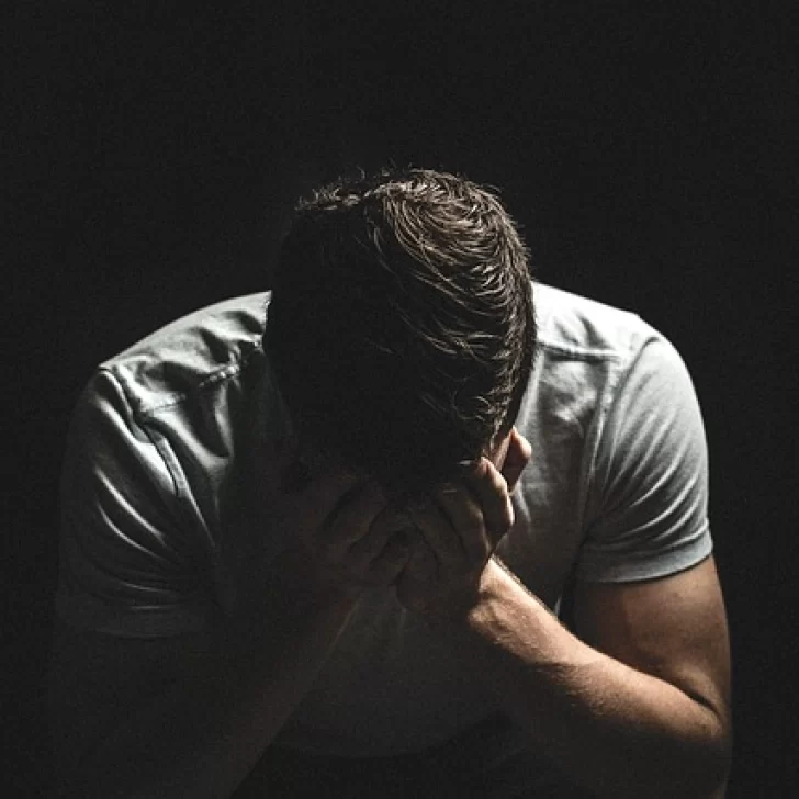 Tras 15 años, descubrió que 4 de sus 7 hijos no eran suyos