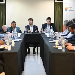 Ignacio Torres confirmó la firma del Acuerdo de Competitividad para fortalecer la Cuenca del Golfo San Jorge