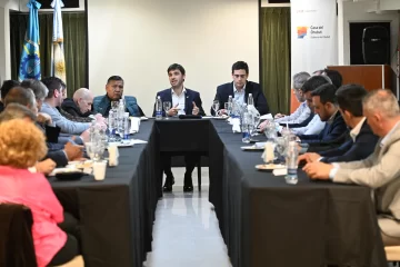 Ignacio Torres confirmó la firma del Acuerdo de Competitividad para fortalecer la Cuenca del Golfo San Jorge Ignacio Torres confirmó la firma del Acuerdo de Competitividad para fortalecer la Cuenca del Golfo San Jorge