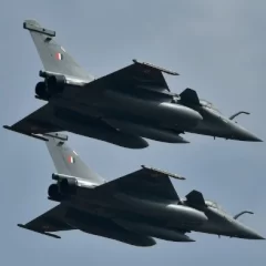 India disparó misiles a través de la frontera con Pakistán