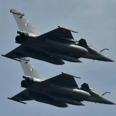 India disparó misiles a través de la frontera con Pakistán