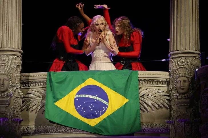 Atentado contra Lady Gaga: un grupo extremista planeaba un ataque con bombas en el show gratuito en Brasil