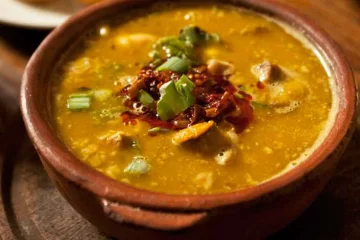 Cómo preparar una deliciosa salsa para sumar a la receta de locro, según Paulina Cocina
