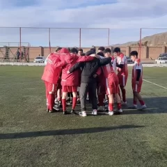 Esperanza y Lago jugarán la final del torneo en Calafate