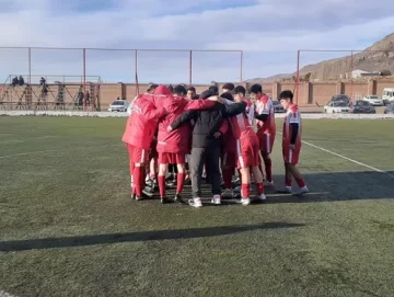 Esperanza y Lago jugarán la final del torneo en Calafate