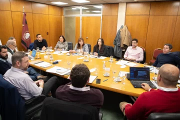 Santa Cruz y provincias productoras buscan acciones para busca sostener la producción petrolera convencional