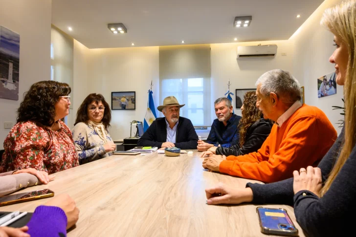 Othar Macharashvili recibió a miembros de la Sociedad Argentina de Pediatría filial Golfo San Jorge
