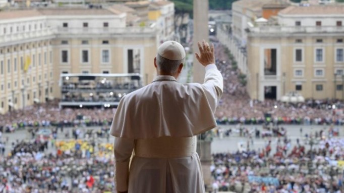 “¡Nunca más la guerra!”: el papa León XIV pidió la paz en Ucrania y Gaza en su primer discurso en el Vaticano desde su elección “¡Nunca más la guerra!”: el papa León XIV pidió la paz en Ucrania y Gaza en su primer discurso en el Vaticano desde su elección