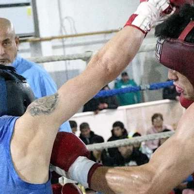 Jesús Millalonco perdió por puntos en Caleta Olivia