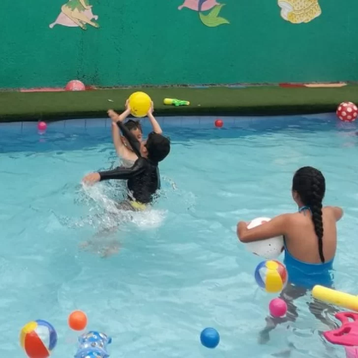 Varios niños se intoxicaron con cloro en una pileta durante un cumpleaños