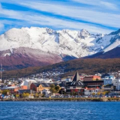 Por un terremoto en el sur de Chile, hay alerta de tsunami y evacuaciones preventivas en Punta Arenas y Ushuaia