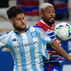 Pelota Libre o Fútbol Libre: dónde ver Racing vs. Fortaleza por la Copa Libertadores