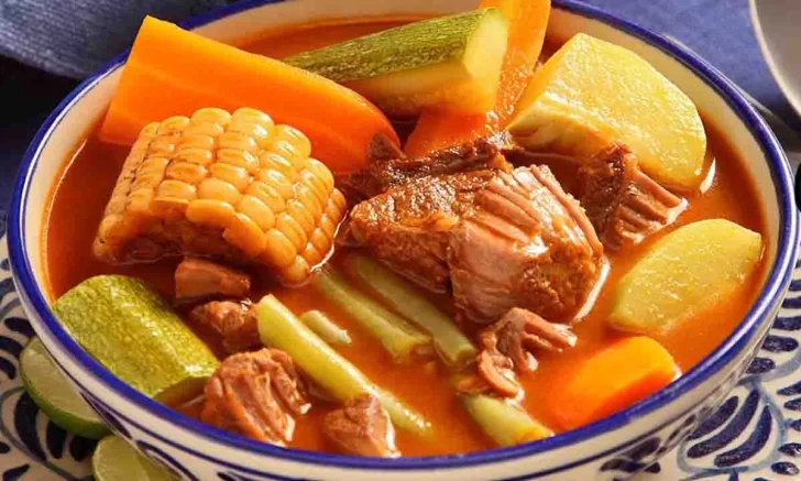 Cómo cocinar un puchero argentino: la receta de Doña Petrona en pocos pasos