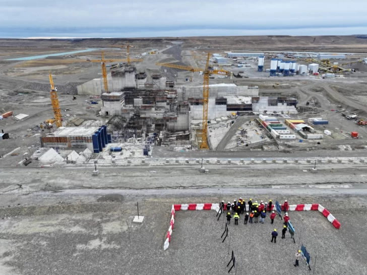Represas: El contexto interno y externo podría favorecer el reinicio de las obras
