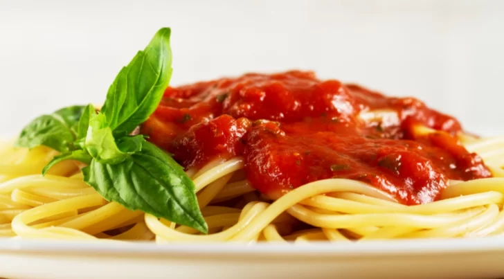 Salsa fileto: la receta clásica para acompañar las pastas en solo 3 pasos