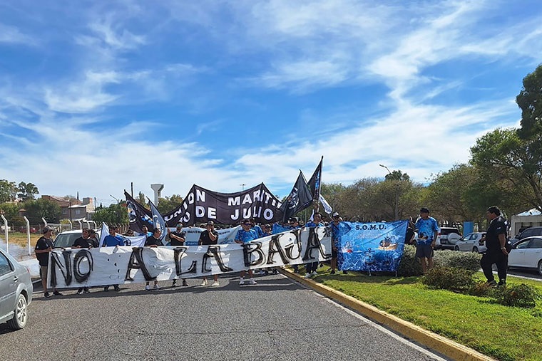 Crisis pesquera: El SOMU lanzó un paro indeterminado sobre la flota congeladora