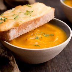 Sopa de calabaza cremosa: beneficios para la salud ante la ola de frío polar