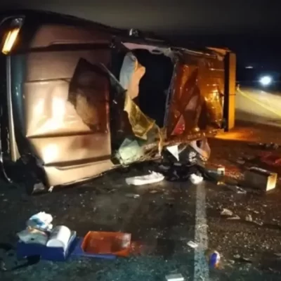 Un santacruceño perdió el control de su camioneta, volcó cerca de Trelew y terminó hospitalizado