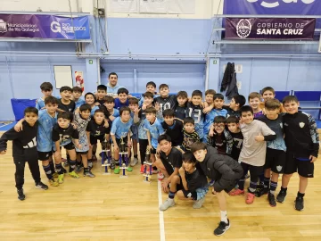 Hispano festejó en casa y se quedó con el Torneo Bajo Cero 2025