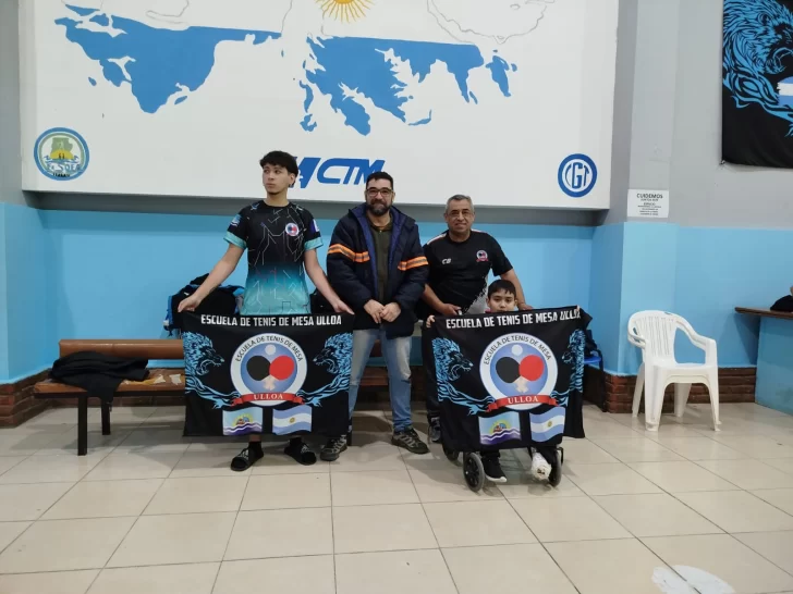Dos jóvenes santacruceños rumbo al Nacional de Tenis de Mesa Adaptado