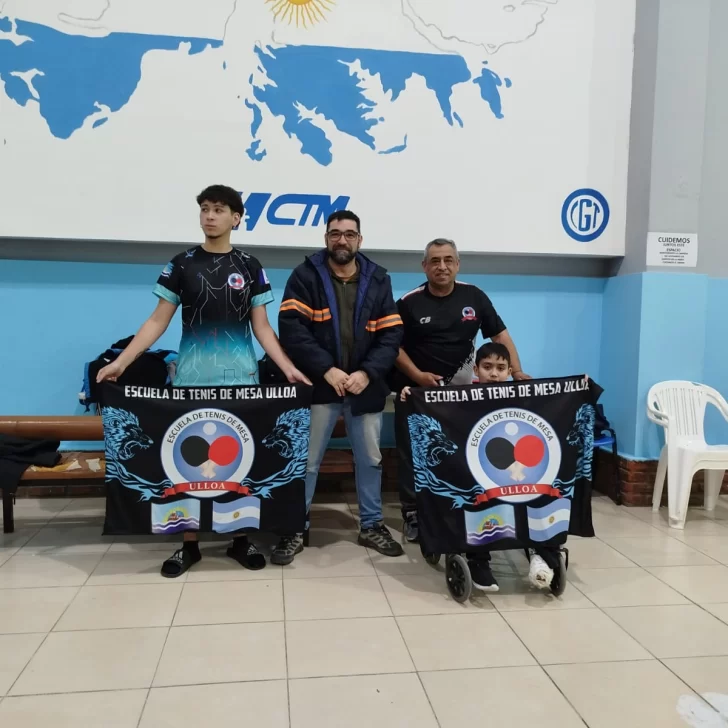Dos jóvenes santacruceños rumbo al Nacional de Tenis de Mesa Adaptado Dos jóvenes santacruceños rumbo al Nacional de Tenis de Mesa Adaptado