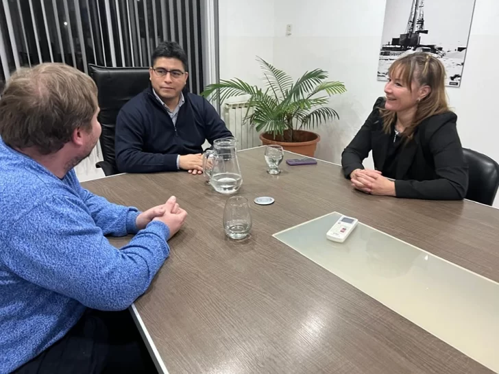 Claudio Vidal se reunió con la intendenta Zulma Neira: &#8220;Los Antiguos nos necesita unidos&#8221;