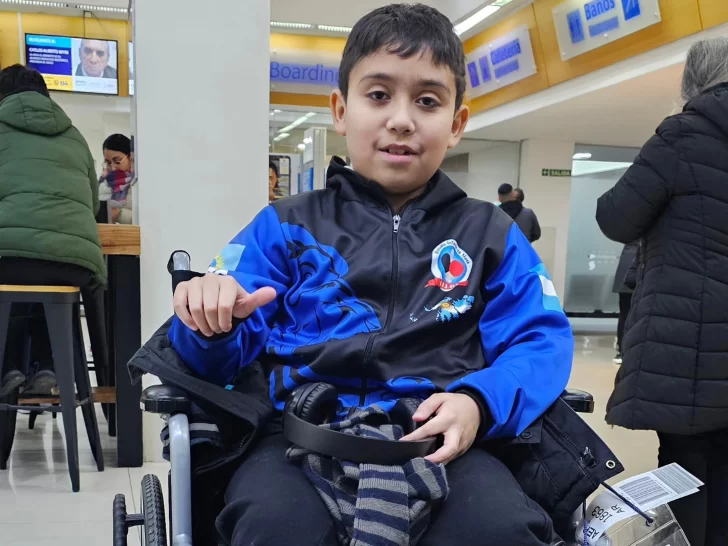  Ciro Esparza partió rumbo a Buenos Aires por un control médico previo a su participación en el Torneo.