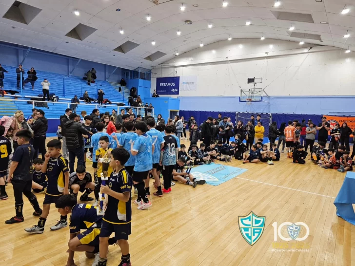 Hispano festejó en casa y se quedó con el Torneo Bajo Cero 2025