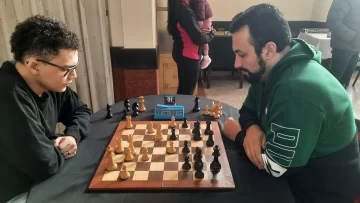 Blitz Trelew Chess Open 2025 consagra a Mela y destaca el desempeño de Agustín Larrea Blitz Trelew Chess Open 2025 consagra a Mela y destaca el desempeño de Agustín Larrea