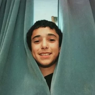 Abel Pintos y su infancia en Caleta Olivia: “Toda la vida cantó”