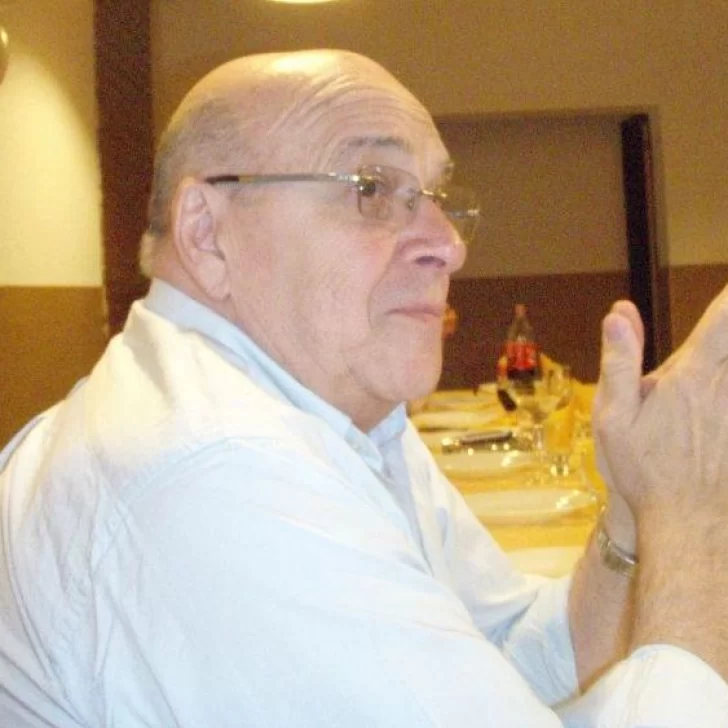 Murió el periodista de Santa Cruz, Luis Carlos “Bocha” Navarro