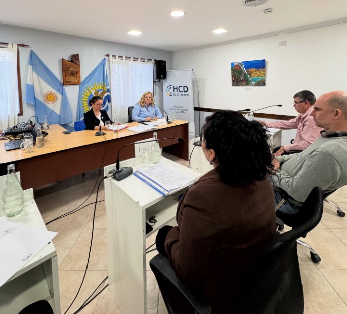  El Concejo Deliberante de El Chaltén con graves diferencias entre los ediles.
