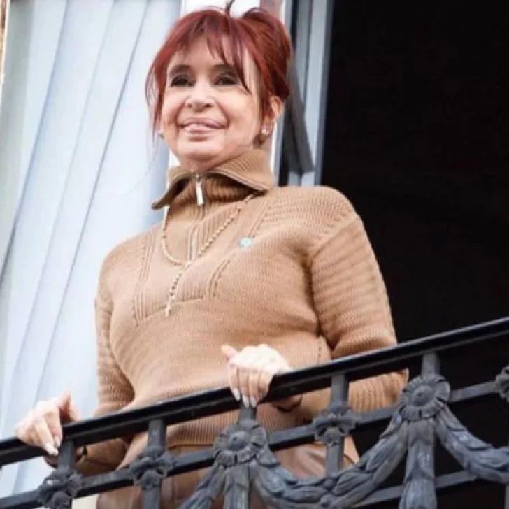 Cristina “presente” con un audio en Plaza de Mayo: “Vamos a volver con más fuerza”