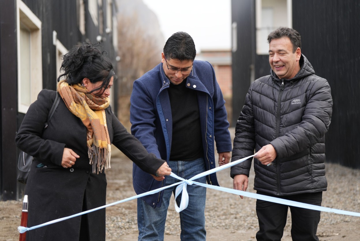  El gobernador Vidal y el intendente Néstor Ticó encabezaron el acto.