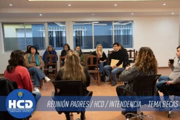 Becas en Perito Moreno: el Concejo Deliberante apuntado por no controlar y poner en riesgo el futuro de estudiantes Becas en Perito Moreno: el Concejo Deliberante apuntado por no controlar y poner en riesgo el futuro de estudiantes