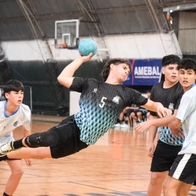 Santa Cruz comenzó ganando en Mendoza en el nacional de Handball
