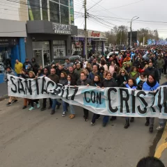 “Santa Cruz con Cristina” fue la consigna en las calles de Río Gallegos