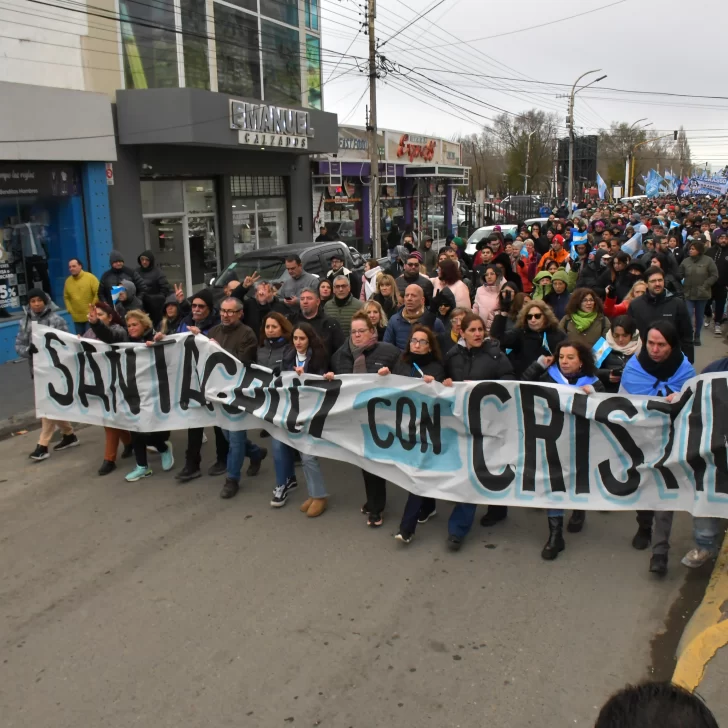“Santa Cruz con Cristina” fue la consigna en las calles de Río Gallegos