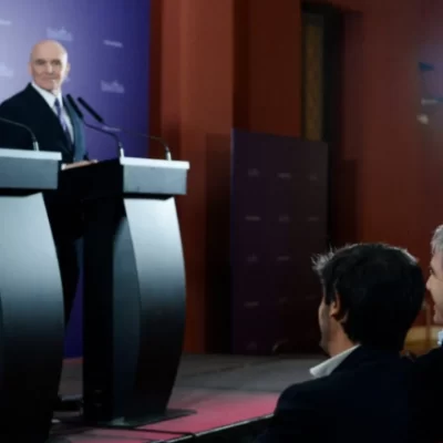 El Gobierno presentó el proyecto de Inocencia Fiscal para usar los “dólares en el colchón”