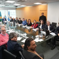 Reclamo de fondos a Nación: Comenzó la reunión de gobernadores en el CFI