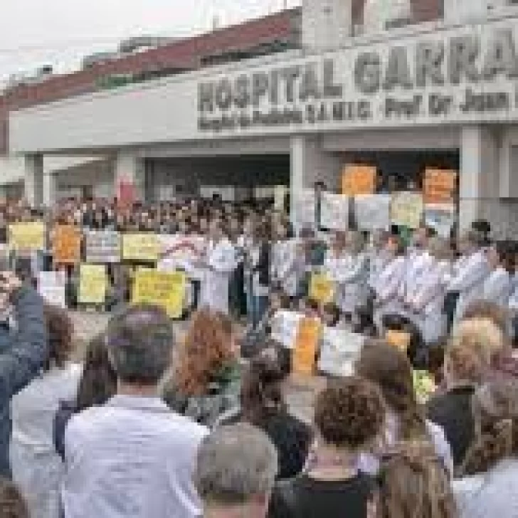 Los gremios denunciaron que la audiencia por la crisis del Garrahan fue “un circo”